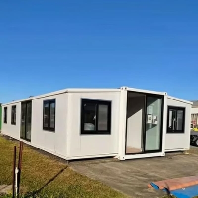 Customized 40 Feet Prefab Homes Mobile House Expandable Container House with 3 Bedrooms